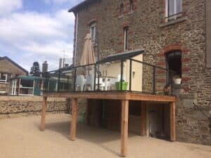 Terrasse sur poteaux bois Mayenne