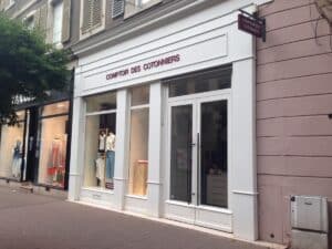 Devanture magasin, vitrine magasin-Mayenne