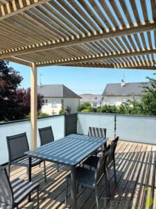 Pergola en bois sur terrasse bois sur mesure - Mayenne - Laval