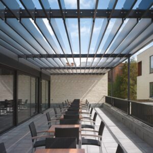 brise soleil horizontal bureaux Mayenne