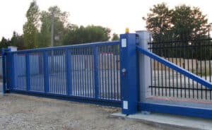 portail-autoportant-industriel-avec-coffre-coulissant Mayenne