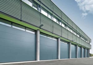 porte avec imposte vitré couleur anthracite sur mesure