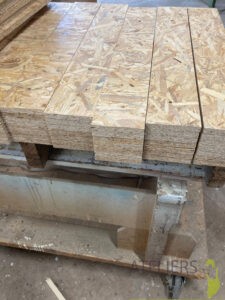 caisse sur mesure avec découpe OSB Mayenne