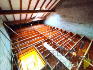 Isolation des combles Mayenne avant soufflage