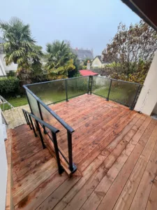Garde corps en aluminium et verre Mayenne sur mesure