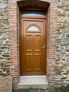 Porte d'entrée sur mesure aluminium Mayenne